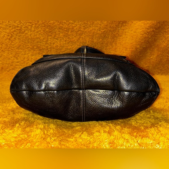 Coach Penelope Pebbled Leather Hobo - Picture 5 of 9